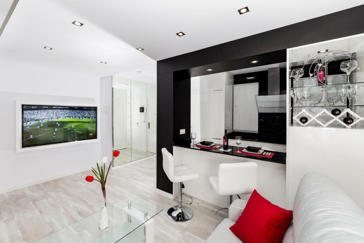 Rent Apartment And Flat Salamanca Ngoại thất bức ảnh